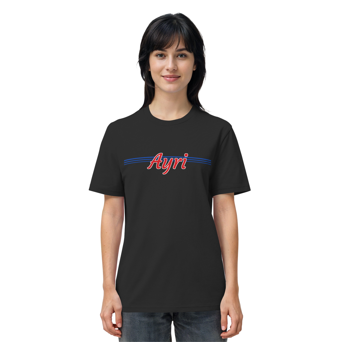 Frau trägt AYRI AYRAN Meme Shirt in Schwarz, Vorderansicht