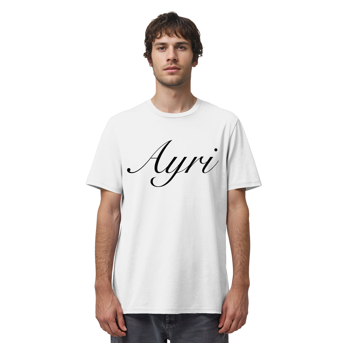 Mann trägt AYRI #2 Meme Shirt in Weiß, Vorderansicht